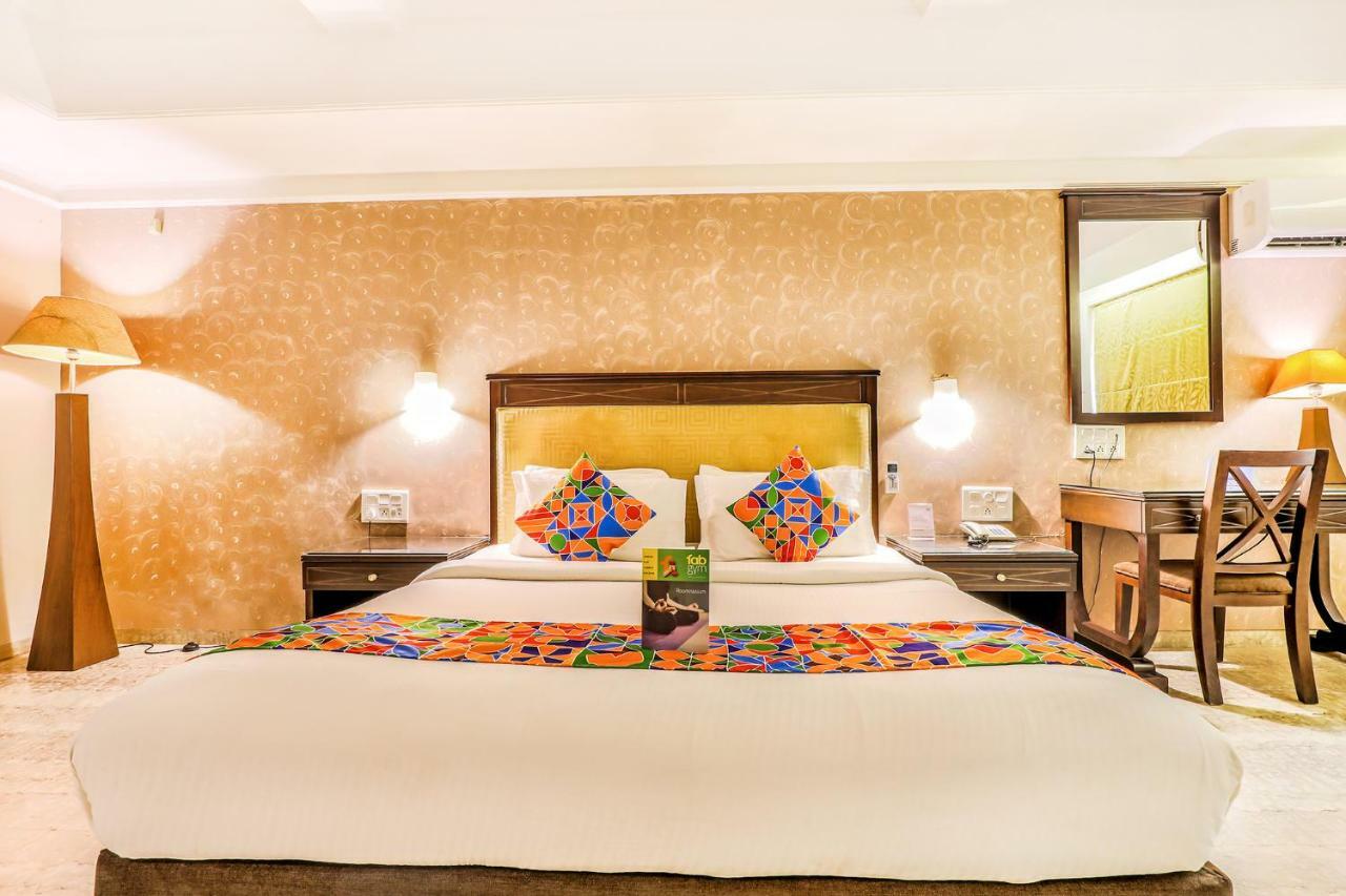 Fabhotel U Калангут Екстер'єр фото